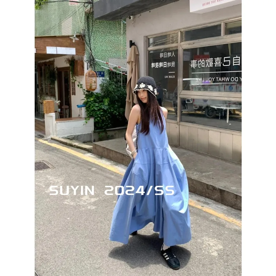 【New style】French vacation style temperament blue vest dress women's summer new style design waist slimming a-line long dress
【New style】French vacation style temperament blue vest dress women's summer new style design waist slimming a-line long dress