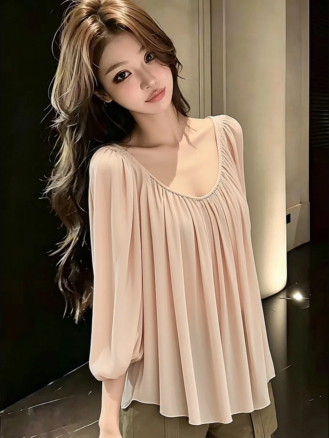 Elegant V-Neck Lantern Sleeve Chiffon Top Women's Summer Fashion Beautiful Atmosphere Goddess Outfit Photography Top
Elegant V-Neck Lantern Sleeve Chiffon Top Women's Summer Fashion Beautiful Atmosphere Goddess Outfit Photography Top