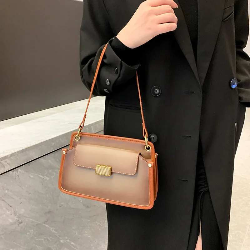 2025 Premium Foreign Style Women's Bag - Niche Retro Crossbody Shoulder Underarm Bag
2025 Premium Foreign Style Women's Bag - Niche Retro Crossbody Shoulder Underarm Bag