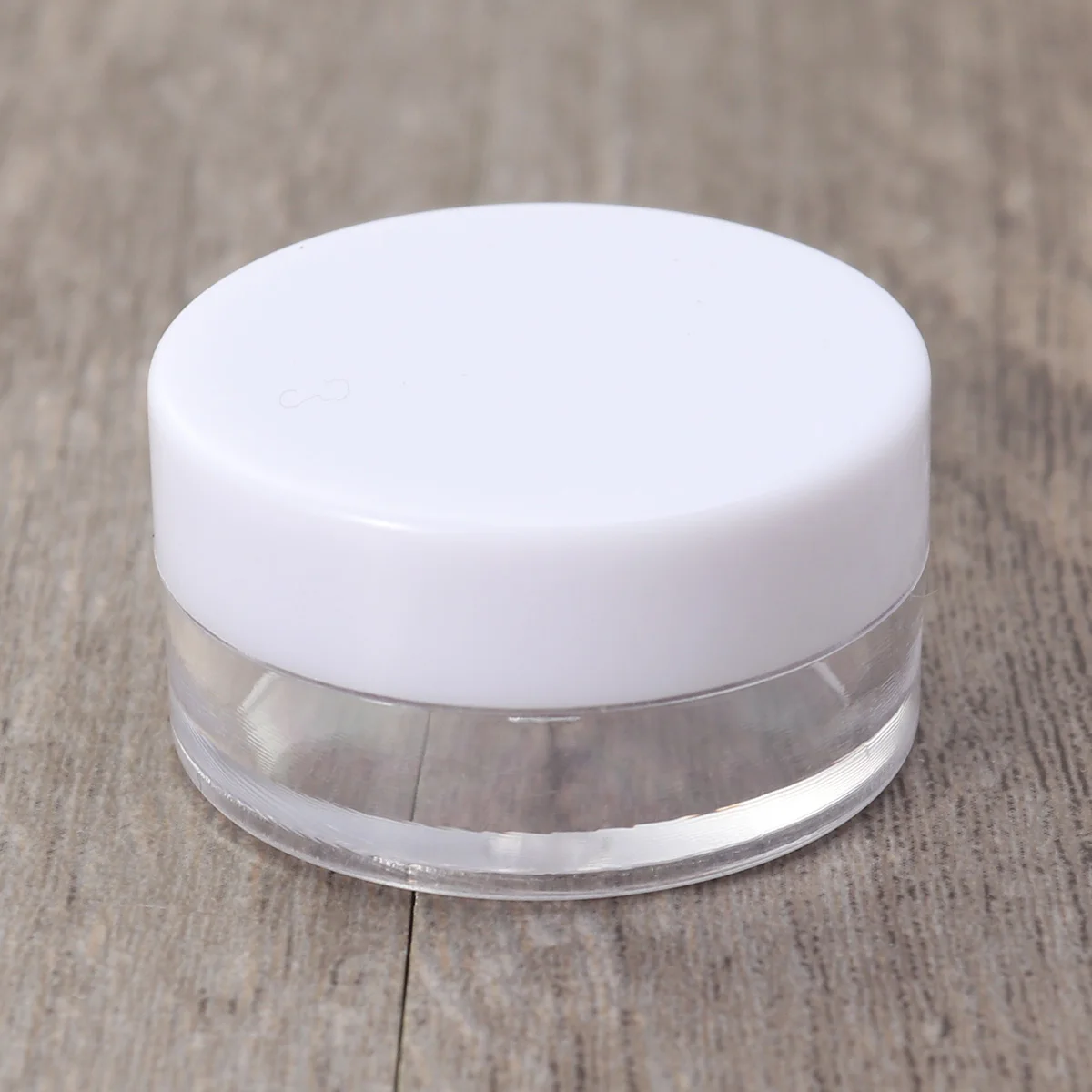 50pcs Cream Bottles Beautiful Round Shape Screw Cap Sealed Solid Durable Travel Eyeshadow Balm Powder Container Set Lightweight
50pcs Cream Bottles Beautiful Round Shape Screw Cap Sealed Solid Durable Travel Eyeshadow Balm Powder Container Set Lightweight