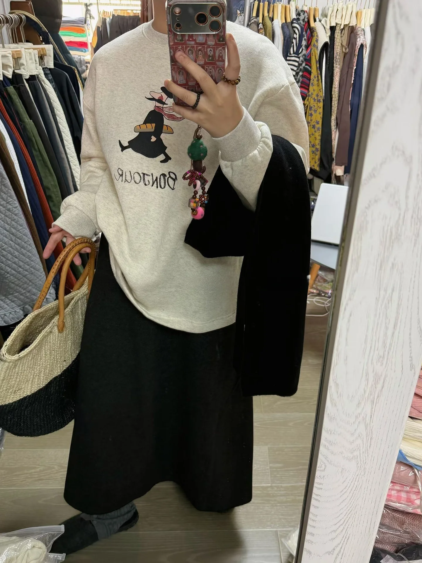 Осень-зима, бежевый свитер на подкладке с хлебом, шерстяная юбка, женская одежда больших размеров, удобная одежда больших размеров
Осень-зима, бежевый свитер на подкладке с хлебом, шерстяная юбка, женская одежда больших размеров, удобная одежда больших размеров