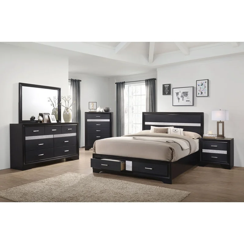 Corbin Black Queen Bedroom Set 4-Piece
Corbin Black Queen Bedroom Set 4-Piece