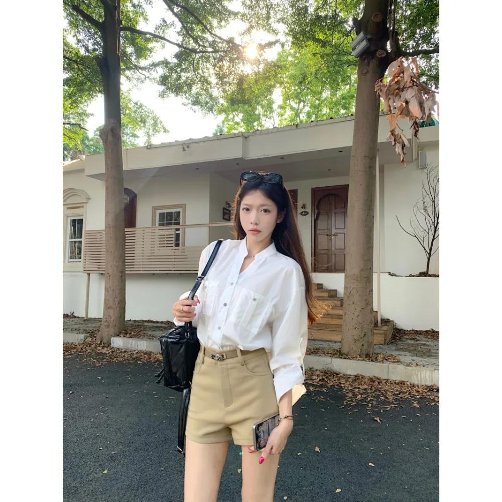 2026 New Elegant White V Neck Long Sleeve Shirt Women Spring Autumn Slim Waist Design Loose Unique Commute Fashion Blouse Tops
2026 New Elegant White V Neck Long Sleeve Shirt Women Spring Autumn Slim Waist Design Loose Unique Commute Fashion Blouse Tops