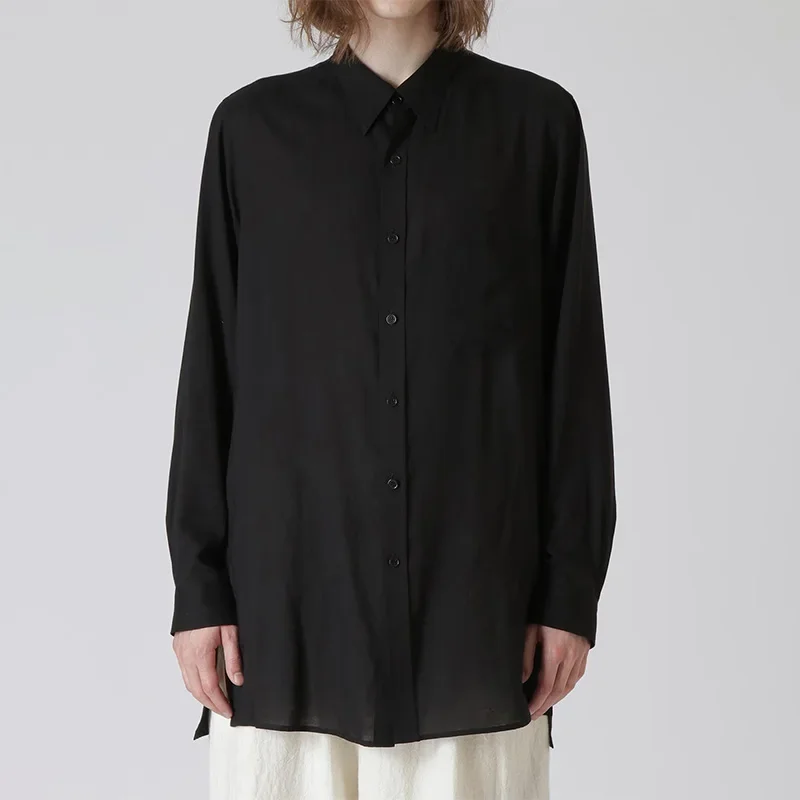 YOJI OOAK оригинальный дизайн, черный квадратный воротник, повседневная свободная рубашка большого размера с длинными рукавами, нишевая драпированная рубашка
YOJI OOAK оригинальный дизайн, черный квадратный воротник, повседневная свободная рубашка большого размера с длинными рукавами, нишевая драпированная рубашка