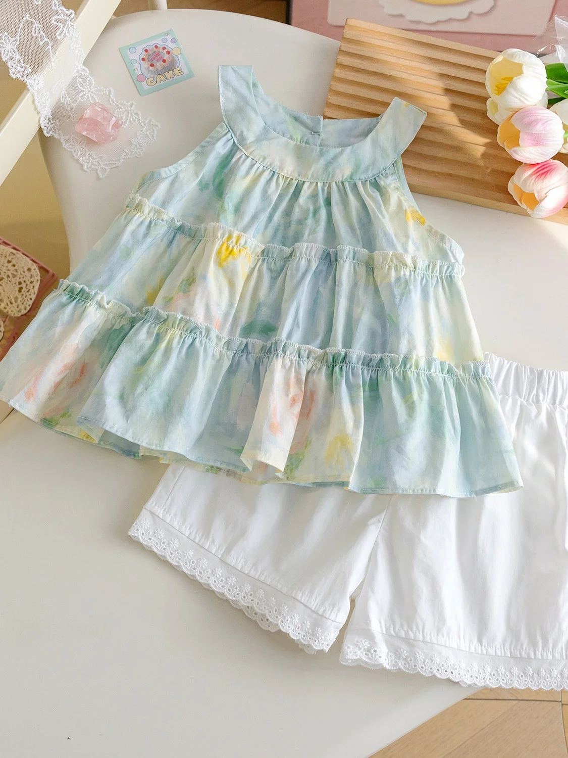 Girls Summer Countryside Style Vest Set Lace Trim Halter Neck Short Shorts Breathable Short Sleeve Outfit Two-Piece Suit
Girls Summer Countryside Style Vest Set Lace Trim Halter Neck Short Shorts Breathable Short Sleeve Outfit Two-Piece Suit