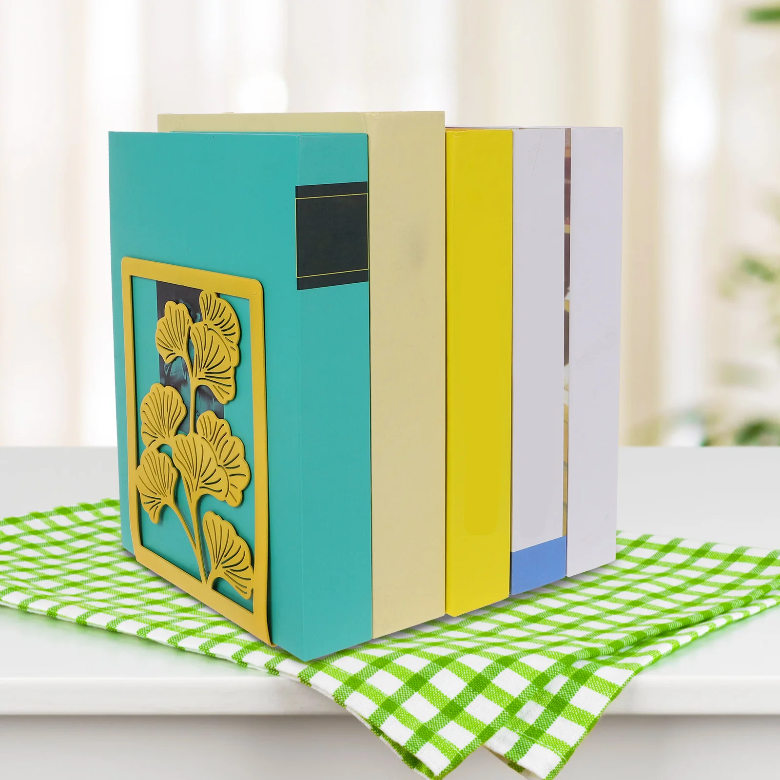 2pcs Metal Bookends Desktop Organizer Study Holders Decorative Book Stand Multi-Function Book Ends Elegant Pattern
2pcs Metal Bookends Desktop Organizer Study Holders Decorative Book Stand Multi-Function Book Ends Elegant Pattern