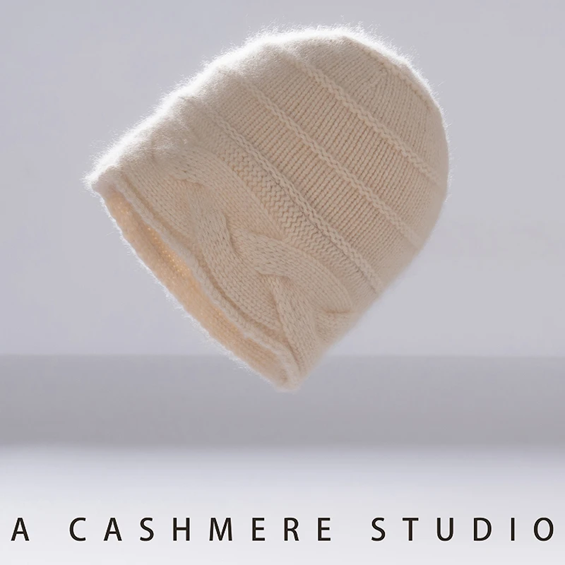 Шапка из крученого кашемира для женщин, осенне-зимняя, вязаная, из флиса, новая, с защитой ушей, модная, универсальная, теплая, без козырька
Шапка из крученого кашемира для женщин, осенне-зимняя, вязаная, из флиса, новая, с защитой ушей, модная, универсальная, теплая, без козырька