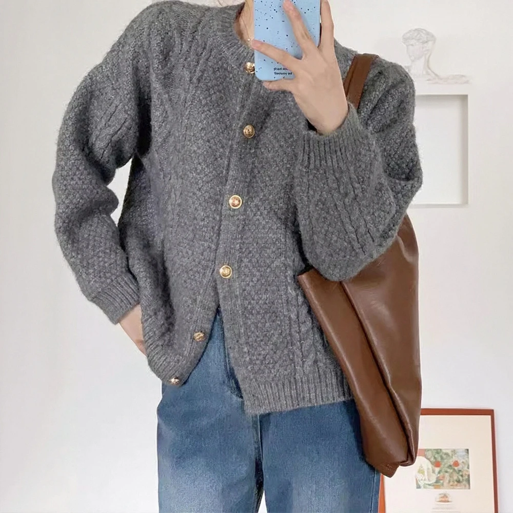 Women's Long Sleeve round Neck Button Front Cardigans Autumn Casual Plain Texture Daily Top
Women's Long Sleeve round Neck Button Front Cardigans Autumn Casual Plain Texture Daily Top
