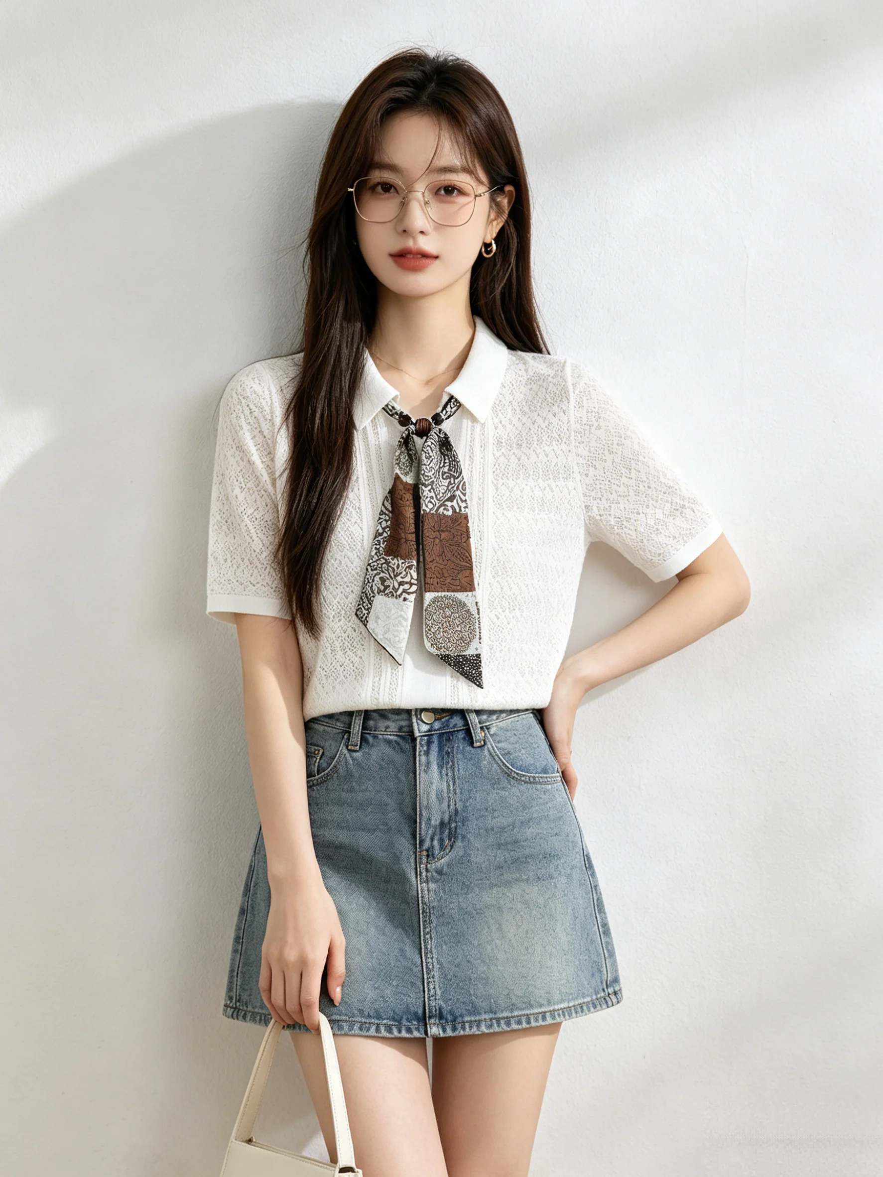 Skin-friendly Breathable Design Collared Knitwear Women's Short Sleeve Silk Scarf Decorated Casual Top Summer New Style Small...
Skin-friendly Breathable Design Collared Knitwear Women's Short Sleeve Silk Scarf Decorated Casual Top Summer New Style Small...