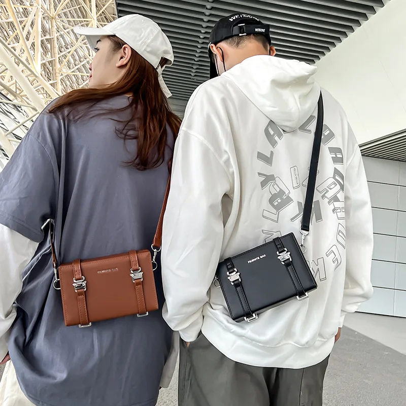 New Casual Man Suitcase Shape Shoulder Bag Pu Leather Crossbody Bag Luxury Box Messenger Bags for Male Clutch Box Bag Purse
New Casual Man Suitcase Shape Shoulder Bag Pu Leather Crossbody Bag Luxury Box Messenger Bags for Male Clutch Box Bag Purse