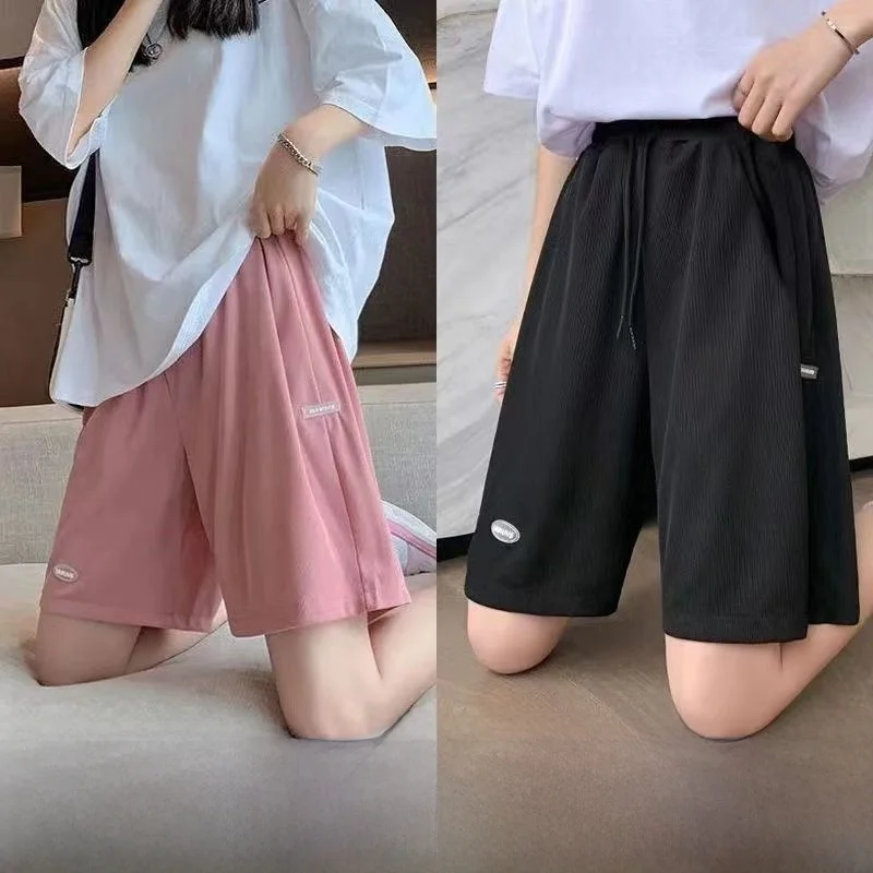Ice Silk Shorts Women's Summer Thin Large Size Casual Loose Straight Leg Sports Five-Point Slimming Pants High Waist Polyeste...
Ice Silk Shorts Women's Summer Thin Large Size Casual Loose Straight Leg Sports Five-Point Slimming Pants High Waist Polyeste...