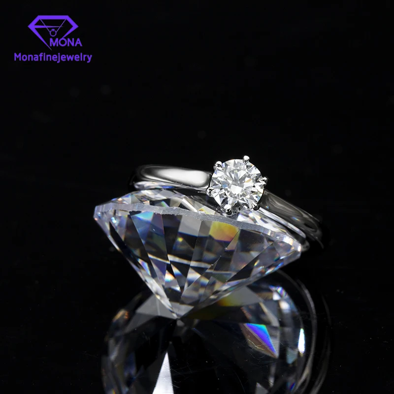 HPHT Moissanite 6.5mm 14K White Gold High Fire Ring Sparkling Luxury Gemstone Female Party Birthday Jewelry
HPHT Moissanite 6.5mm 14K White Gold High Fire Ring Sparkling Luxury Gemstone Female Party Birthday Jewelry