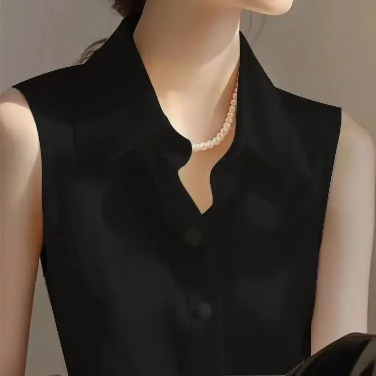 French White Satin POLO Collar Sleeveless Shirt for Women in Summer New Versatile Casual Temperament Top
French White Satin POLO Collar Sleeveless Shirt for Women in Summer New Versatile Casual Temperament Top