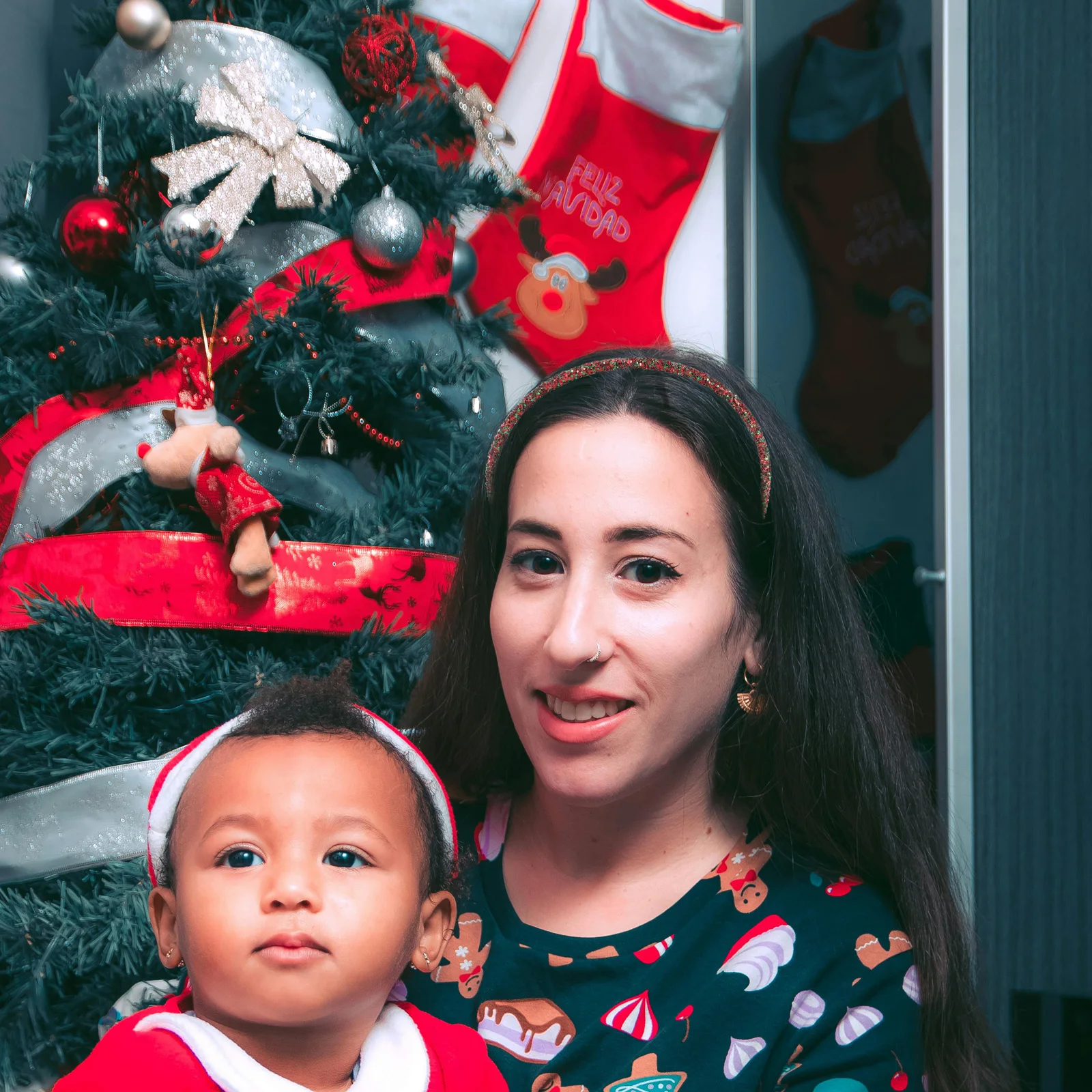 Набор из 5 женских повязок на голову: новогодние блестящие праздничные аксессуары для волос, сверкающие украшения для вечеринок и торжеств
Набор из 5 женских повязок на голову: новогодние блестящие праздничные аксессуары для волос, сверкающие украшения для вечеринок и торжеств