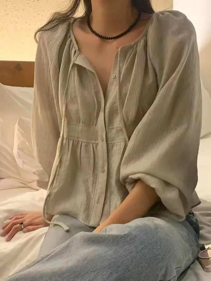Sweet ort Doll irt Women's Unique Beautiful Long Sve irt Korean Sle Commute Loose Fit Pure Color Single Button
Sweet ort Doll irt Women's Unique Beautiful Long Sve irt Korean Sle Commute Loose Fit Pure Color Single Button