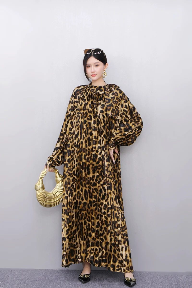 2025 Summer Fashion Elegant Loose Leopard Printed Long Dresses Women Long Sleeve Dress Ladies Wholesale J1114
2025 Summer Fashion Elegant Loose Leopard Printed Long Dresses Women Long Sleeve Dress Ladies Wholesale J1114
