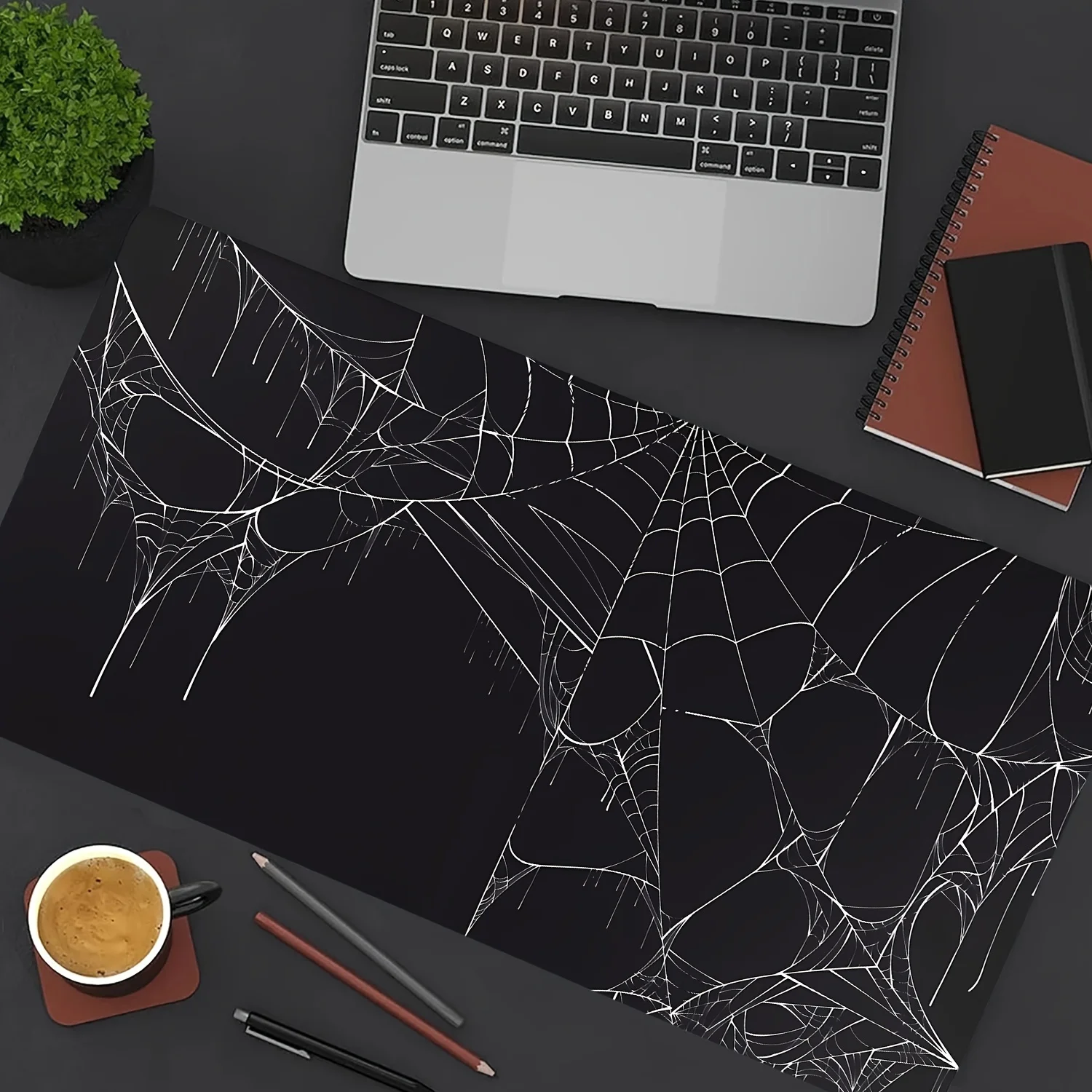 Эстетический настольный коврик Black Spider Web, нескользящий и водонепроницаемый игровой коврик для мыши, офисный декоративный настольный коврик, идеальный подарок для друзей
Эстетический настольный коврик Black Spider Web, нескользящий и водонепроницаемый игровой коврик для мыши, офисный декоративный настольный коврик, идеальный подарок для друзей