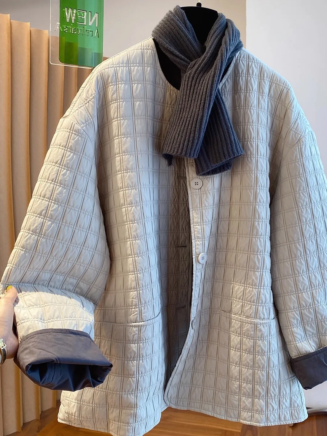 Lightweight Cotton Jaet Women's Loose Casual round Ne Long Sve Winter Coat Comfortable Versatile Korean Sle Cotton Vest
Lightweight Cotton Jaet Women's Loose Casual round Ne Long Sve Winter Coat Comfortable Versatile Korean Sle Cotton Vest