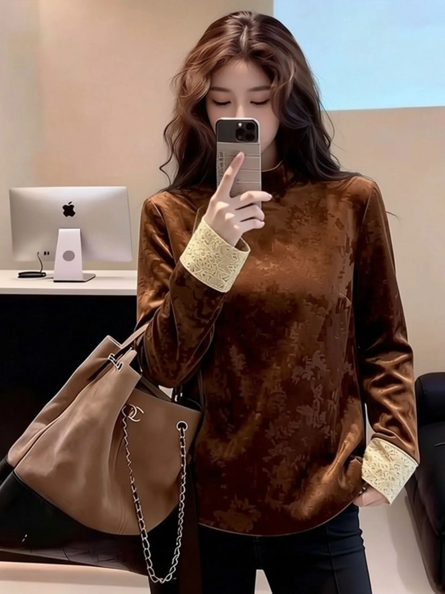 New Chinese Sle Coffee Colored Long Sve Women's irt Embroidered Slimming Top Ele Spring 2026 Faion Trend
New Chinese Sle Coffee Colored Long Sve Women's irt Embroidered Slimming Top Ele Spring 2026 Faion Trend