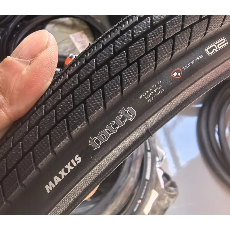 Maxxis TORCH DETONATOR 20x1,5/2,1 20x1-3/8 20x1-1/8 Складная велосипедная шина Стальная проволока Шина 406 451 Обод
Maxxis TORCH DETONATOR 20x1,5/2,1 20x1-3/8 20x1-1/8 Складная велосипедная шина Стальная проволока Шина 406 451 Обод