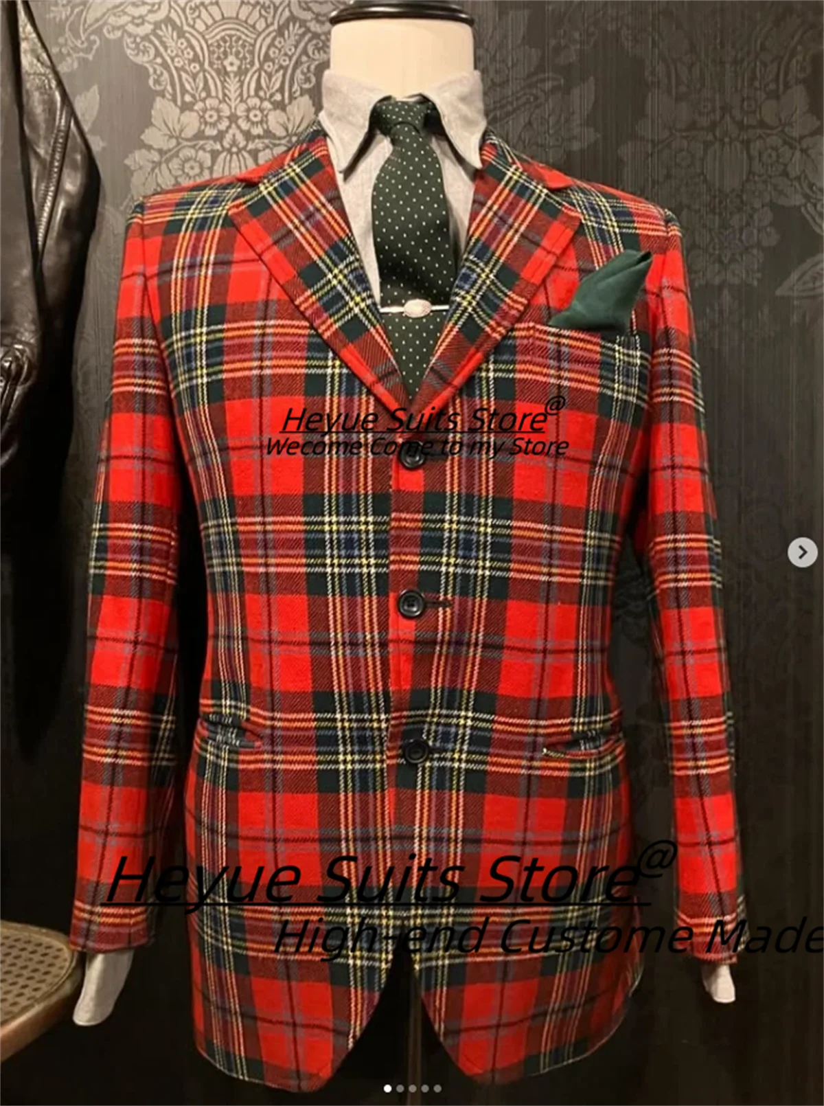 Рождественские красные клетчатые мужские костюмы по индивидуальному заказу, приталенные повседневные смокинги для выпускного вечера и ужина, комплекты из 2 предметов, мужские элегантные пиджаки, костюм Homme
Рождественские красные клетчатые мужские костюмы по индивидуальному заказу, приталенные повседневные смокинги для выпускного вечера и ужина, комплекты из 2 предметов, мужские элегантные пиджаки, костюм Homme
