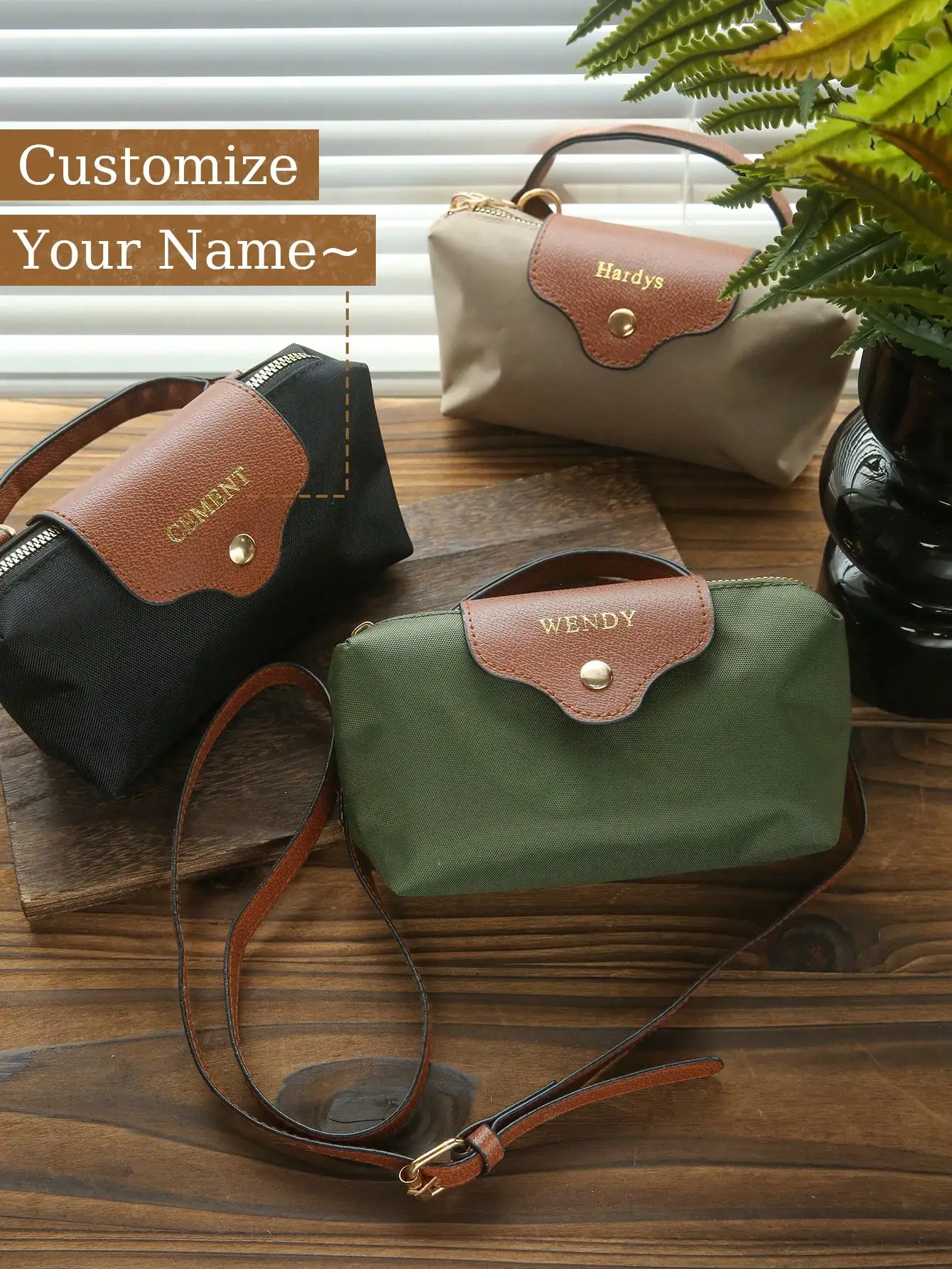 Мини-сумка через плечо с индивидуальным дизайном для женщин - легкая нейлоновая сумка с монограммой из золотой фольги, регулируемый ремень
Мини-сумка через плечо с индивидуальным дизайном для женщин - легкая нейлоновая сумка с монограммой из золотой фольги, регулируемый ремень