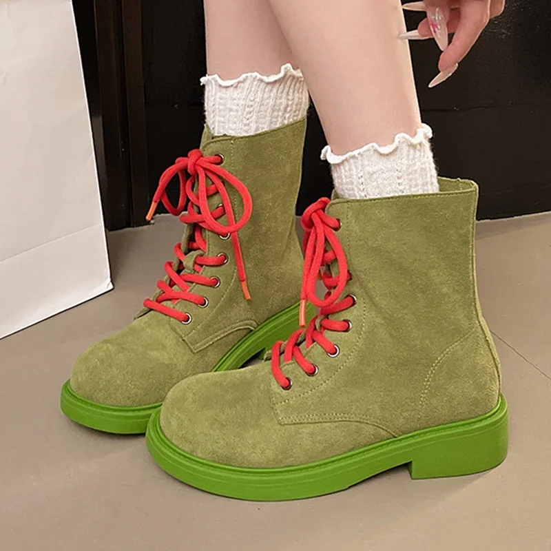 Flats Women Ankle Boots Lace Up Fashion Shoes Autumn Designer Woman's Botas 2025 Casual Sport New Teend Goth Chelsea Boots Mujer
Flats Women Ankle Boots Lace Up Fashion Shoes Autumn Designer Woman's Botas 2025 Casual Sport New Teend Goth Chelsea Boots Mujer