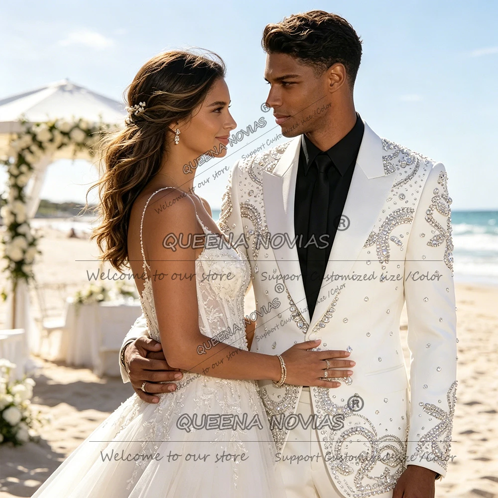 Brilliant Rhinestone Beaded Suit For Man Single Breasted Prom Blazer Customized Groom Wedding Tuxedo Slim Fit Terno Masculinos
Brilliant Rhinestone Beaded Suit For Man Single Breasted Prom Blazer Customized Groom Wedding Tuxedo Slim Fit Terno Masculinos