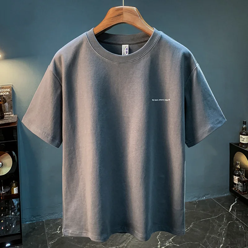 Solid color short sleeved T-shirt for men, simple and loose oversized summer thin top, 2025 new versatile men's clothing
Solid color short sleeved T-shirt for men, simple and loose oversized summer thin top, 2025 new versatile men's clothing