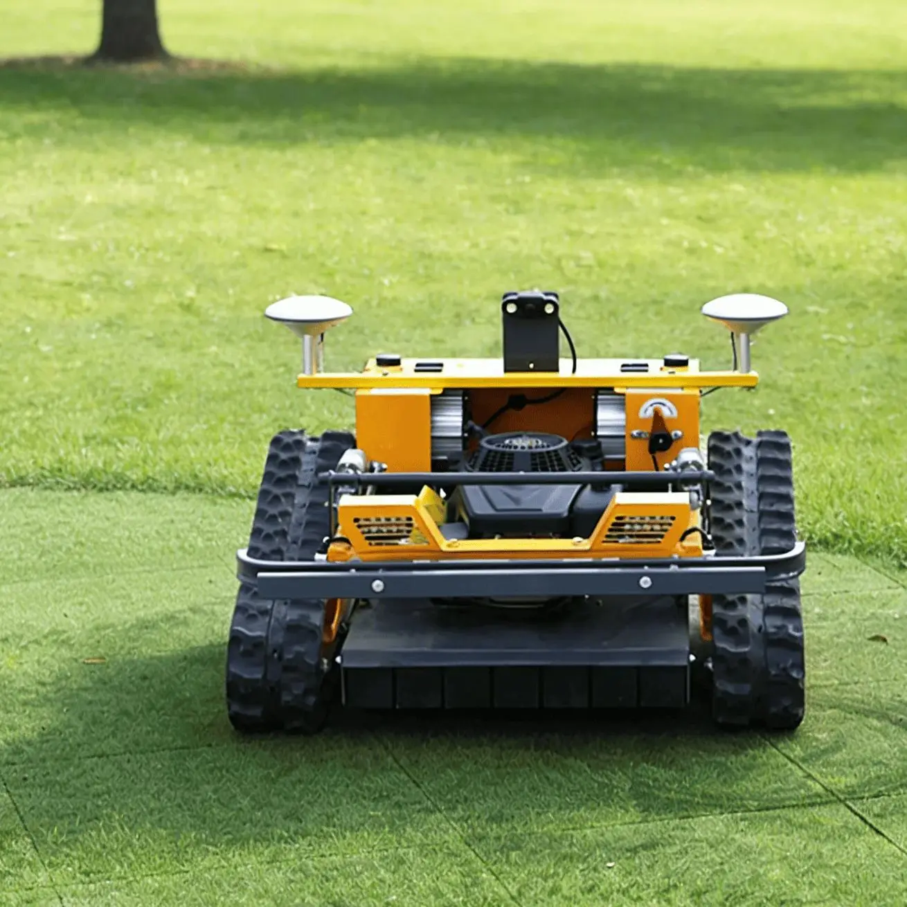 Автономная газонокосилка высокого качества для сада и газона
Автономная газонокосилка высокого качества для сада и газона