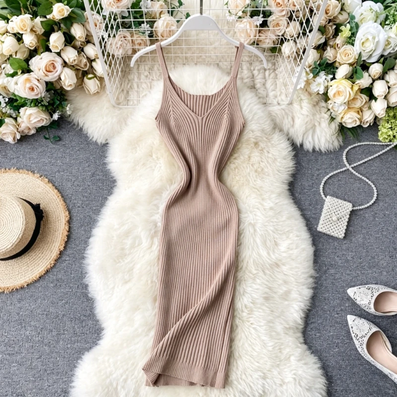 Summer Women Simple Casual V-neck Sundress Sleeveless Off Shoulder Knitting Dress Multi Color Solid Color Bodycon Mini Dress
Summer Women Simple Casual V-neck Sundress Sleeveless Off Shoulder Knitting Dress Multi Color Solid Color Bodycon Mini Dress
