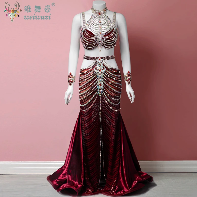 Костюм для танца живота для женщин, роскошный бюстгальтер со стразами + сексуальная юбка «рыбий хвост», одежда для выступлений для взрослых и детей
Костюм для танца живота для женщин, роскошный бюстгальтер со стразами + сексуальная юбка «рыбий хвост», одежда для выступлений для взрослых и детей