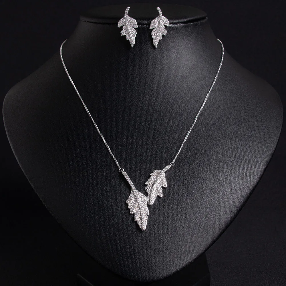 HIBRIDE Minimalist Exquisite Feather Necklace Earrings Jewellery Women's Set Hundred Engagement Gift Daily Party Dress S-366
HIBRIDE Minimalist Exquisite Feather Necklace Earrings Jewellery Women's Set Hundred Engagement Gift Daily Party Dress S-366