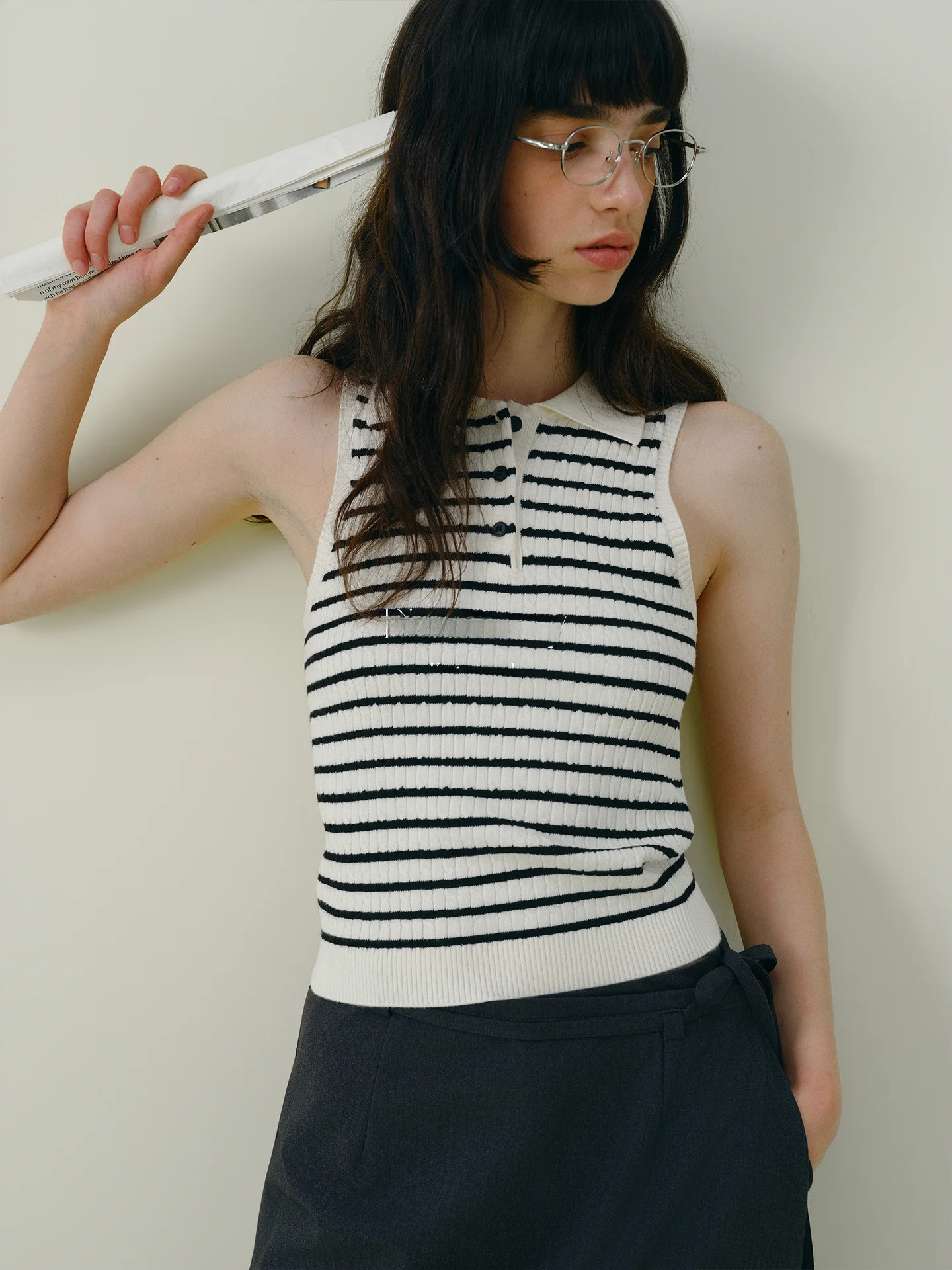 Rina Berry Summer Slim Fit Stripe Knit Tank Top Sleeveless Neck Texture Sweater Casual Style Women's Fashion Online Excl...
Rina Berry Summer Slim Fit Stripe Knit Tank Top Sleeveless Neck Texture Sweater Casual Style Women's Fashion Online Excl...