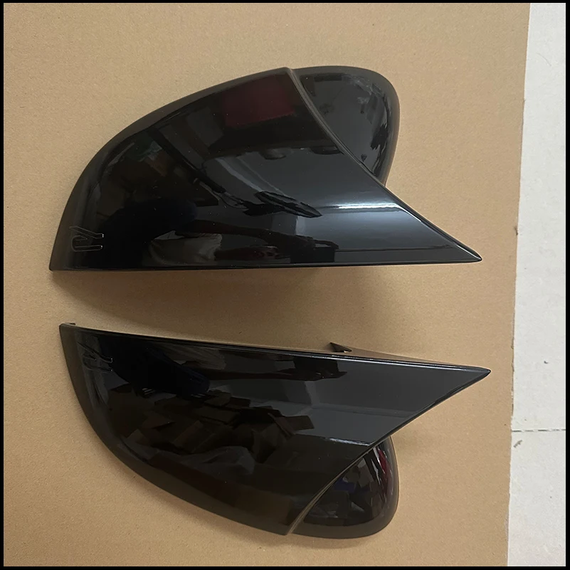 For VW Golf 8 MK8 2020-2022 Rearview Mirror Cover Trim with Horn Decoration Car Styling Accessories for Volkswagen Rear View Mir
For VW Golf 8 MK8 2020-2022 Rearview Mirror Cover Trim with Horn Decoration Car Styling Accessories for Volkswagen Rear View Mir