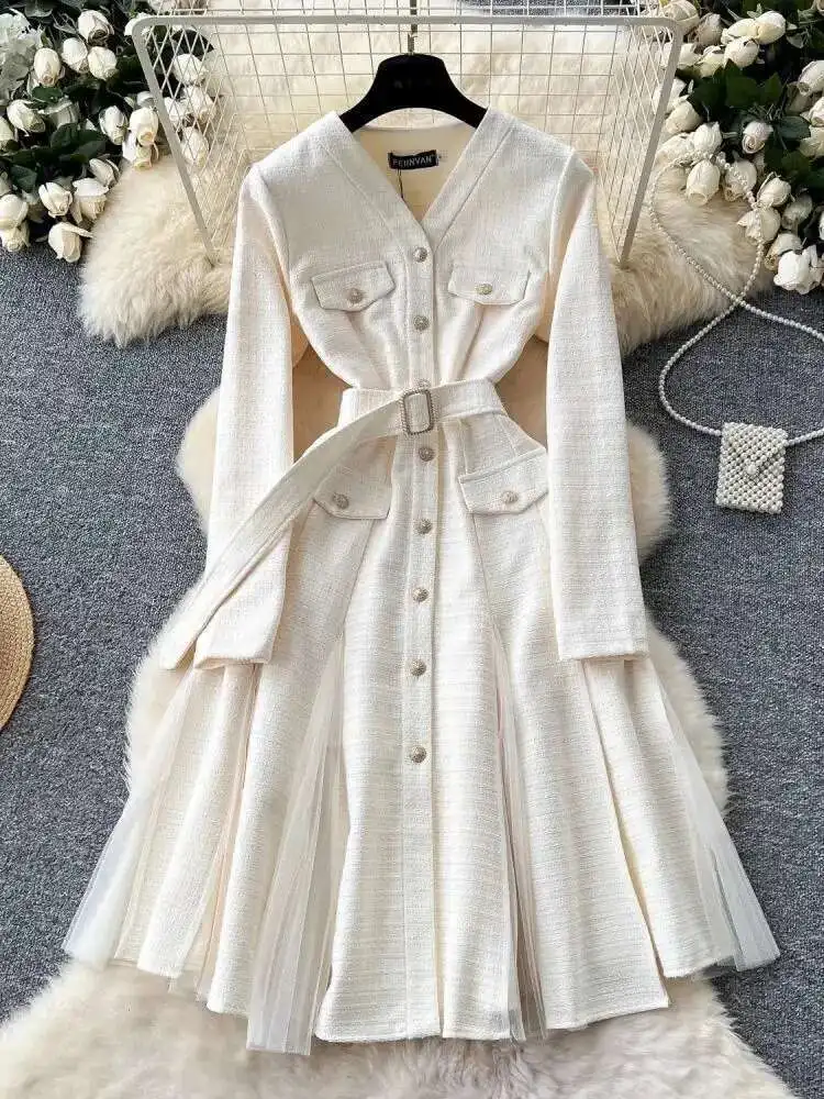 Autumn Vintage Long Sleeve Mesh Tulle Tweed Woolen Midi Dresses Women's Pearls Golden Single Breasted Diamonds Belt Clothing
Autumn Vintage Long Sleeve Mesh Tulle Tweed Woolen Midi Dresses Women's Pearls Golden Single Breasted Diamonds Belt Clothing