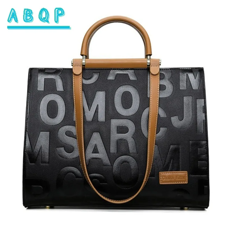 New Women's Handbag Luxury Brand Fashion Women's Tote Bag Letter Personality Large Capacity Casual Women's Bag High Quality
New Women's Handbag Luxury Brand Fashion Women's Tote Bag Letter Personality Large Capacity Casual Women's Bag High Quality