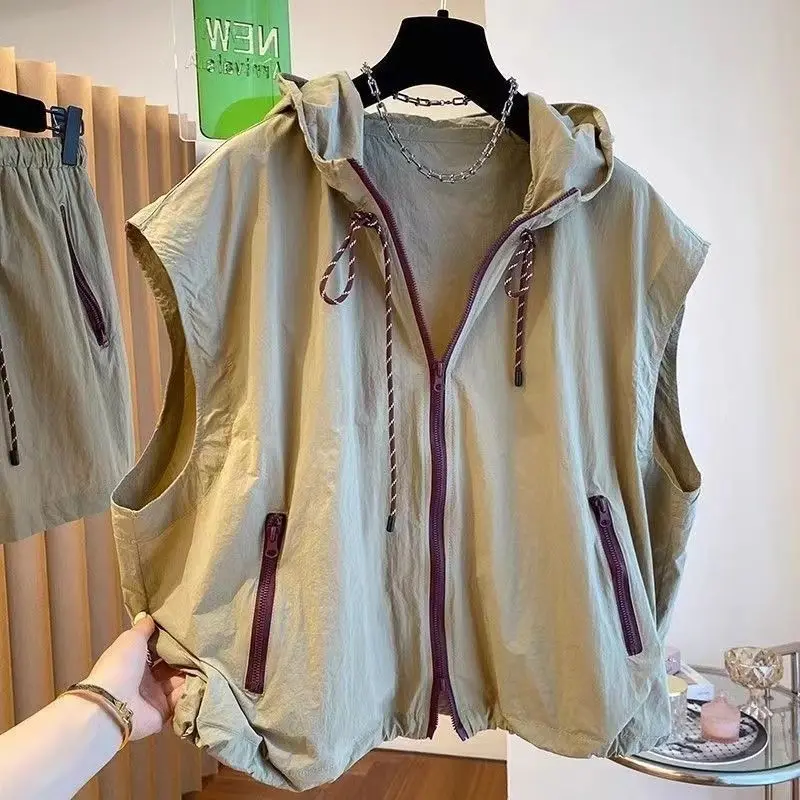 Women's Hooded Vest 2025 Spring Autumn New Faion Casual Loose Versatile Svel oulder Pad Jaet Trendy
Women's Hooded Vest 2025 Spring Autumn New Faion Casual Loose Versatile Svel oulder Pad Jaet Trendy