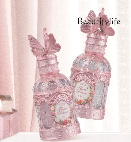 Flowers know the fragrance of flowers and fruits in midsummer night, and give girls high-end birthday gifts
Flowers know the fragrance of flowers and fruits in midsummer night, and give girls high-end birthday gifts