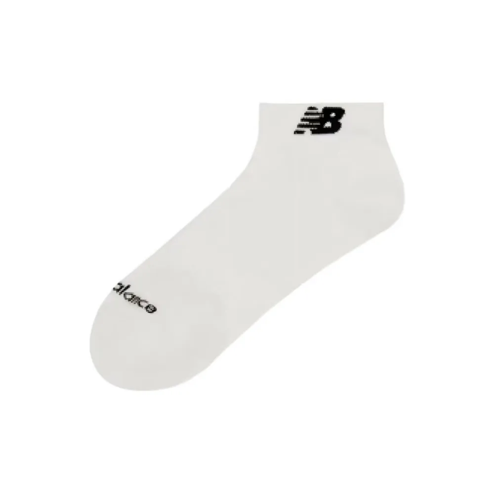 New Balance Casual, Minimalist, Fashionable, Versatile, Non-Slip, Durable, Comfortable Short Socks (Unisex) 3-Pack LAS43421-WT
New Balance Casual, Minimalist, Fashionable, Versatile, Non-Slip, Durable, Comfortable Short Socks (Unisex) 3-Pack LAS43421-WT