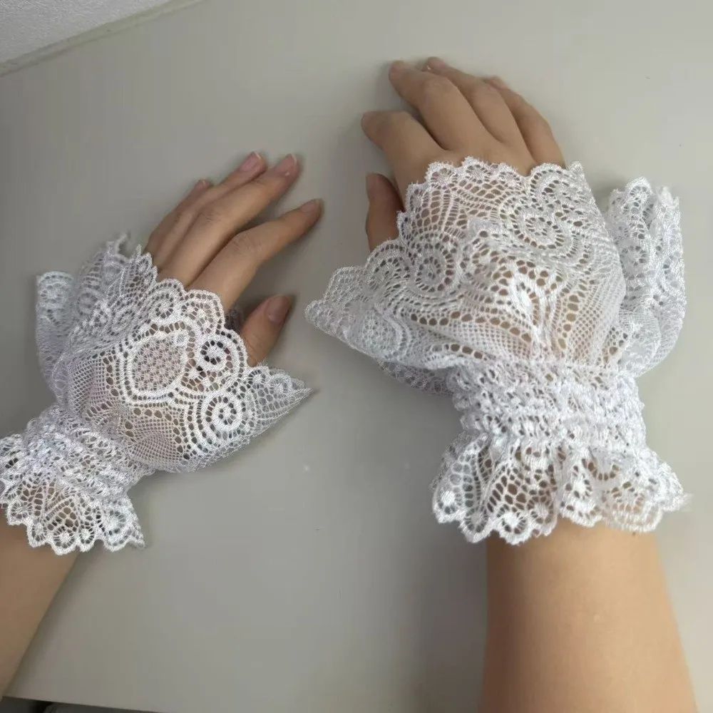 Ruffles Pleated Detachable Cuffs Ruched White Lace Fake Sleeves Cuff Hand Wrist Cuffs Fake Flared Sleeves Elegant Apparel
Ruffles Pleated Detachable Cuffs Ruched White Lace Fake Sleeves Cuff Hand Wrist Cuffs Fake Flared Sleeves Elegant Apparel