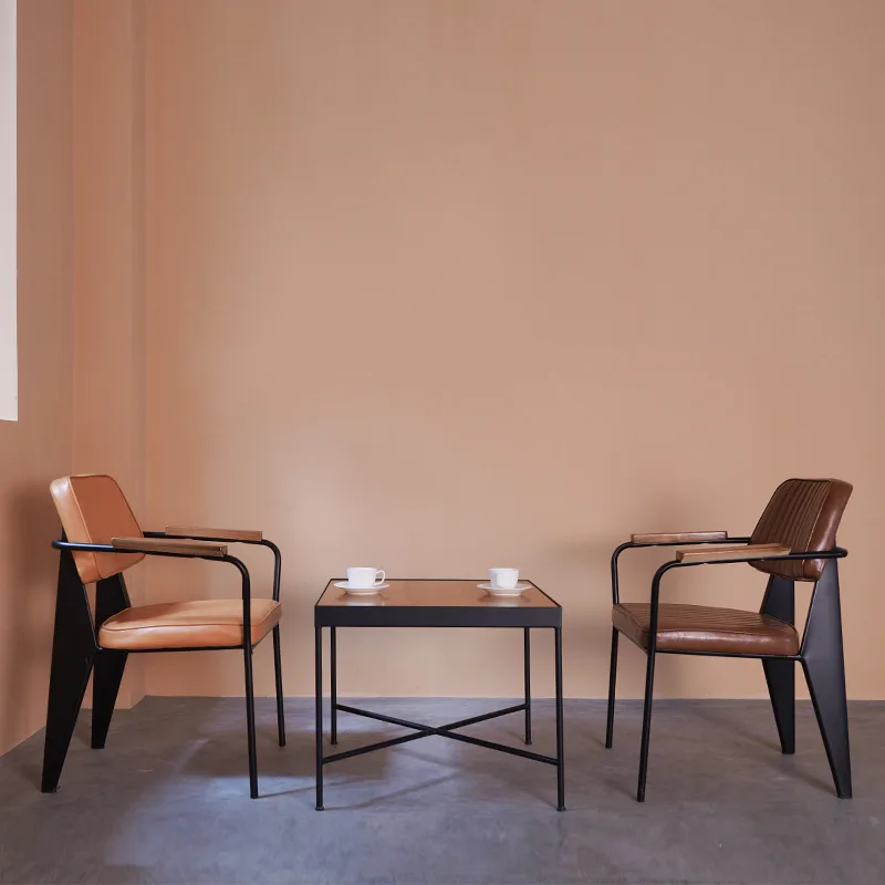 Retro wrought iron industrial style tables and chairs to negotiate reception casual cafe bar Nordic personality restaurant Ameri
Retro wrought iron industrial style tables and chairs to negotiate reception casual cafe bar Nordic personality restaurant Ameri