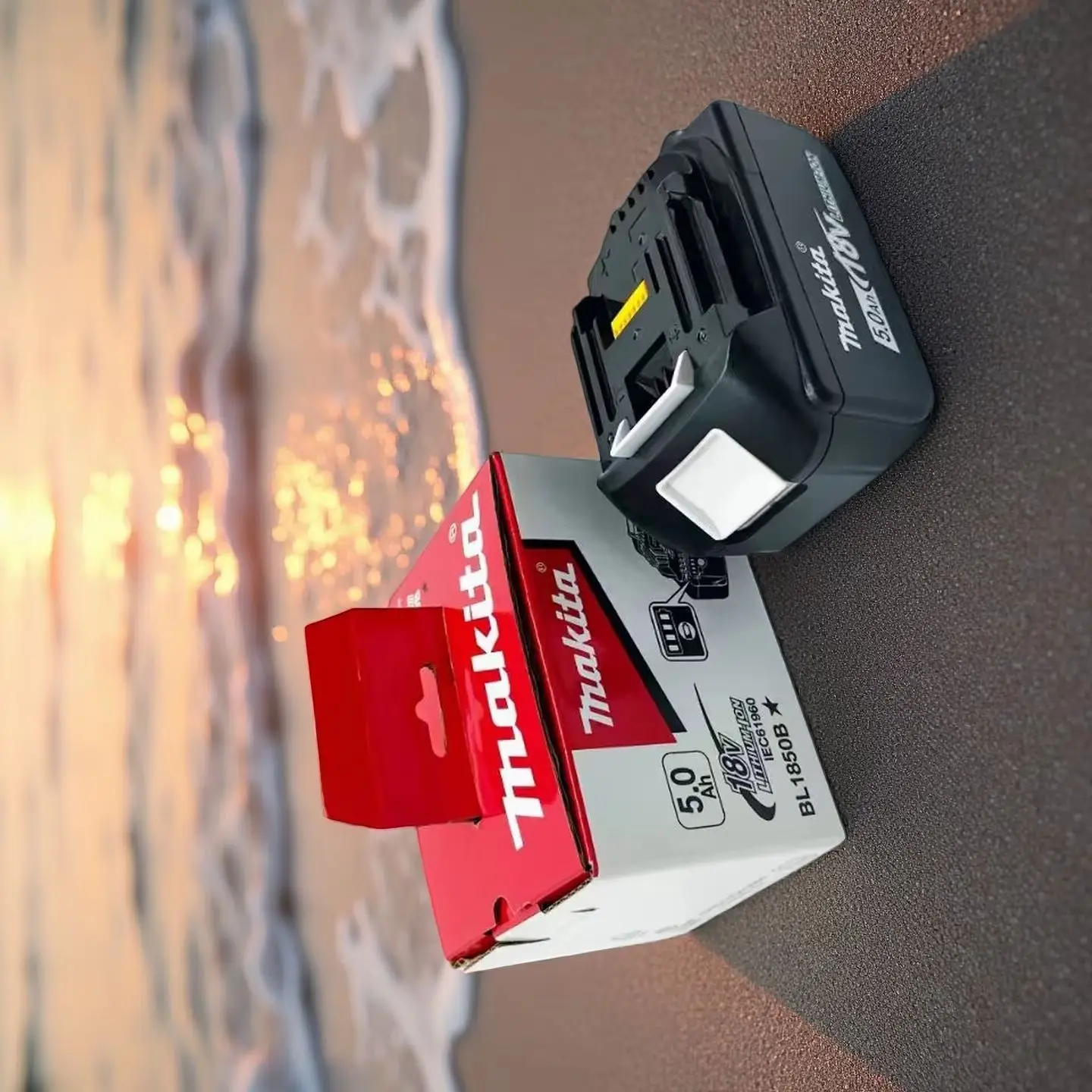 NEW Makita 5.0Ah 18V Battery 18650 Lithium-ion Battery Replacement Battery Makita BL1830 BL1860 BL1890 LXT400 Power Tools
NEW Makita 5.0Ah 18V Battery 18650 Lithium-ion Battery Replacement Battery Makita BL1830 BL1860 BL1890 LXT400 Power Tools