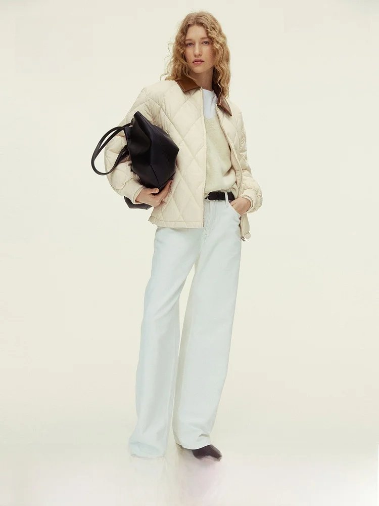 H&M New Arrival Women's THERMOLITE® Baffled Jacket 1317562 Spring 2026 Cotton 100% Filled Outerwear Spring 2026
H&M New Arrival Women's THERMOLITE® Baffled Jacket 1317562 Spring 2026 Cotton 100% Filled Outerwear Spring 2026