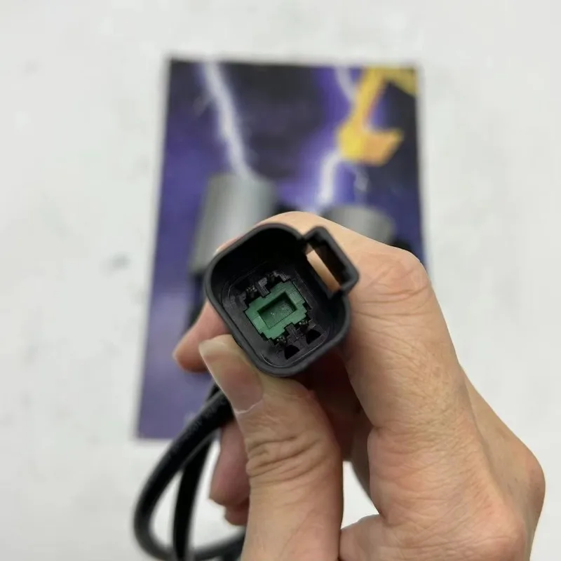 UC1026026416 Komatsu WA200-5L WA200L-5 high-quality excavator parts solenoid valve
UC1026026416 Komatsu WA200-5L WA200L-5 high-quality excavator parts solenoid valve