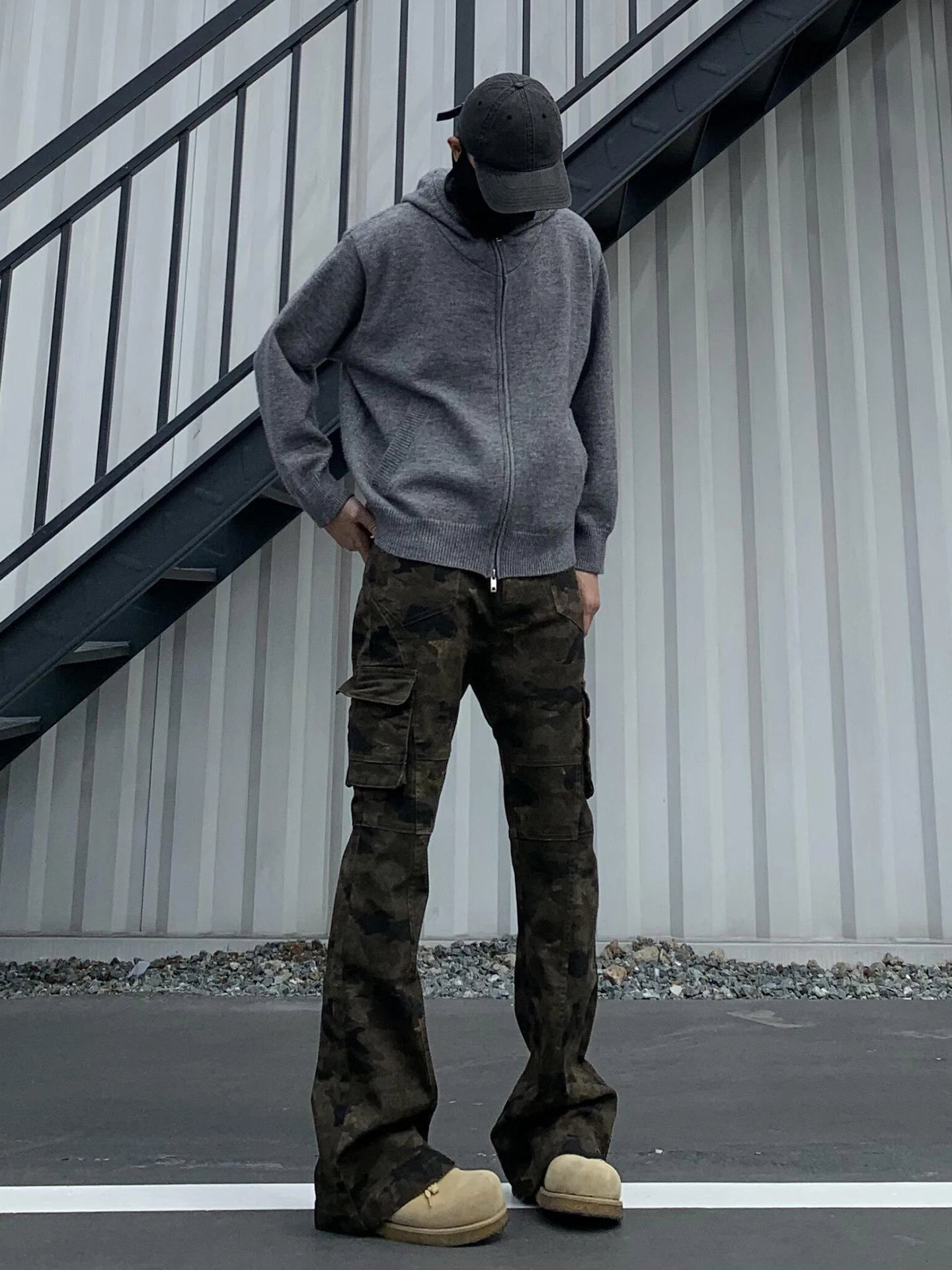 Cleanfit Camouflage Workwear Pants Men's Slim Fit Bootcut Jeans mid Waist Zipper Closure Casual Autumn Booties Ready
Cleanfit Camouflage Workwear Pants Men's Slim Fit Bootcut Jeans mid Waist Zipper Closure Casual Autumn Booties Ready