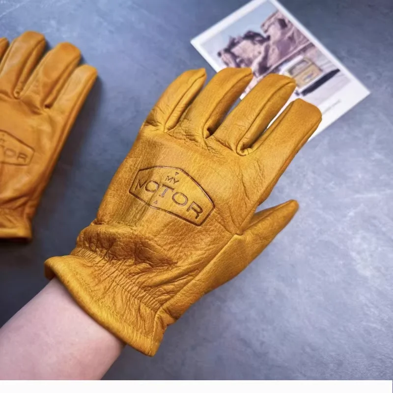 Винтажные рабочие перчатки из воловьей кожи для мужчин и женщин, износостойкие, с матовой отделкой, для рыбалки, бега, с сенсорным экраном, мотоперчатки
Винтажные рабочие перчатки из воловьей кожи для мужчин и женщин, износостойкие, с матовой отделкой, для рыбалки, бега, с сенсорным экраном, мотоперчатки