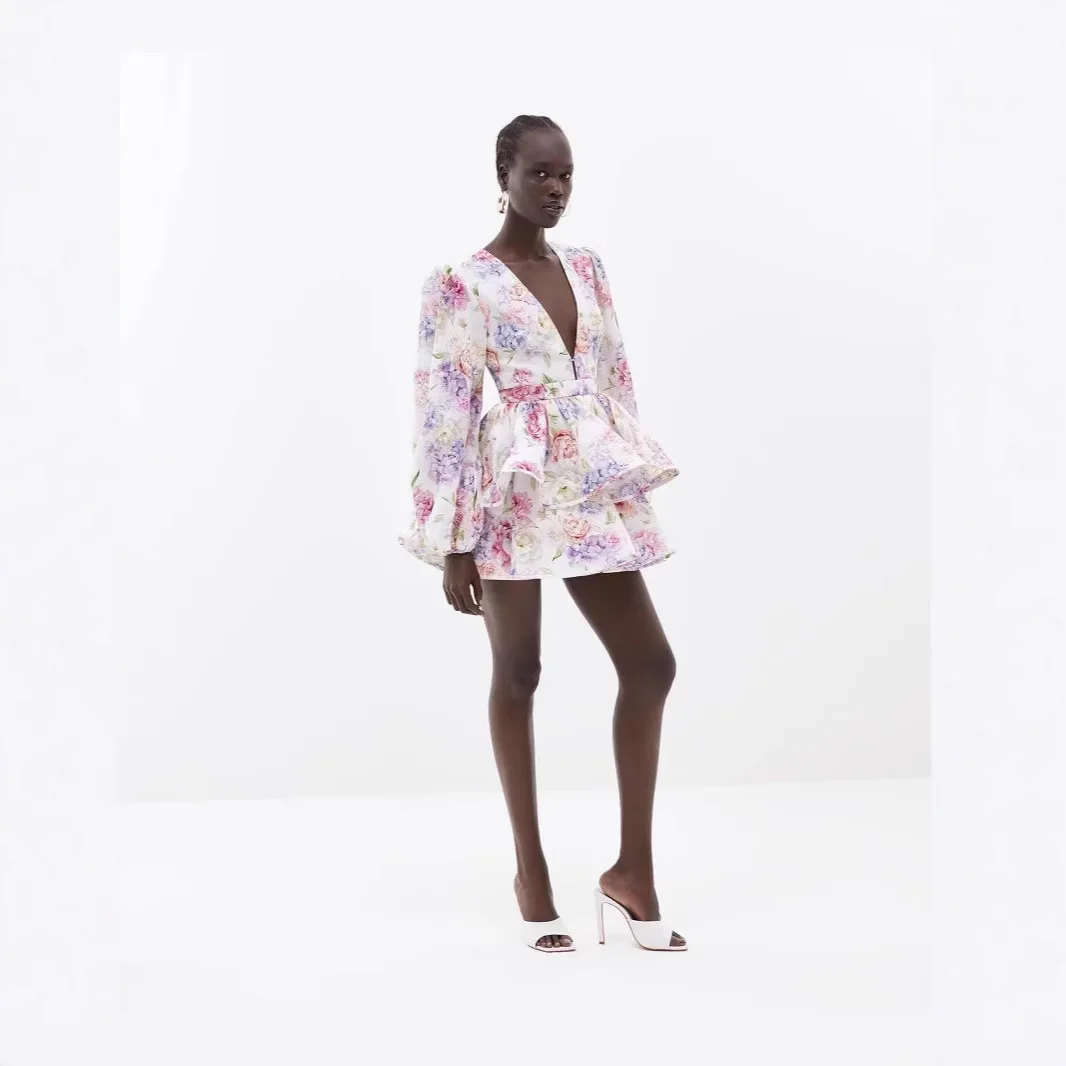 Fashionable Short Printed Lantern Sleeve V-Neck Women's Dress Princess Style High Waist Polyester Long Sleeve Autumn Citywalk
Fashionable Short Printed Lantern Sleeve V-Neck Women's Dress Princess Style High Waist Polyester Long Sleeve Autumn Citywalk