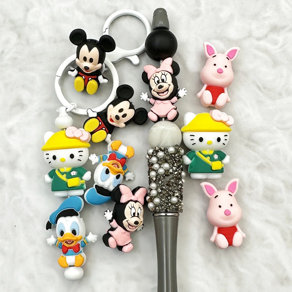 10PCS 3D Silicone Bead New Kitty 3d Beads Baby Pendant DIY String Pen Beads Nipple Chain Jewelry Handmade Accessories Baby Gift
10PCS 3D Silicone Bead New Kitty 3d Beads Baby Pendant DIY String Pen Beads Nipple Chain Jewelry Handmade Accessories Baby Gift
