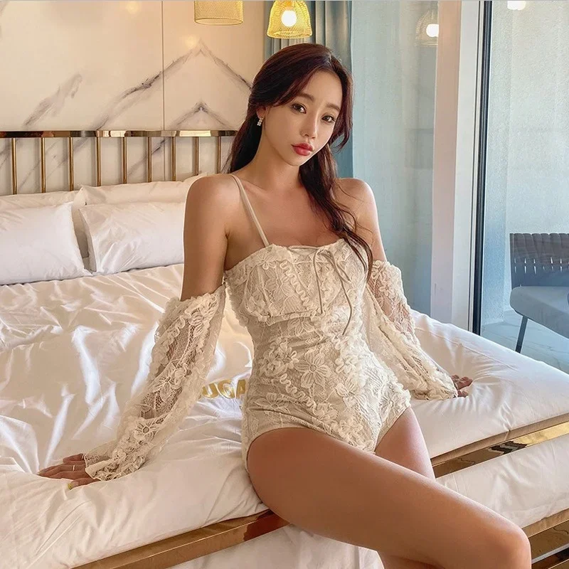 Sexy Backless Summer Beachwaer Biquini Women Lace Mesh Floral Embroidery Bikini Korean Japan Style Body Suit Bandage Swimwear
Sexy Backless Summer Beachwaer Biquini Women Lace Mesh Floral Embroidery Bikini Korean Japan Style Body Suit Bandage Swimwear